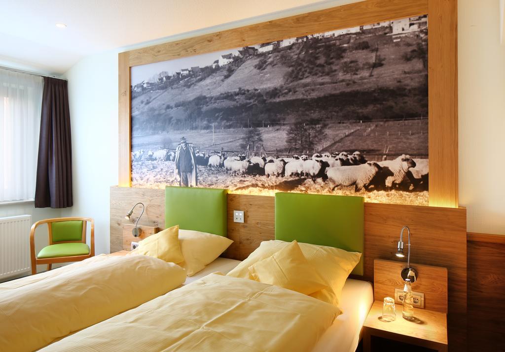 Landgasthof Kaiser Bad Wünnenberg Pokoj fotografie